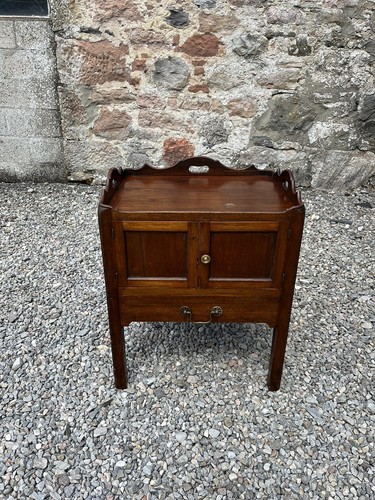 Georgian butlers table - a,