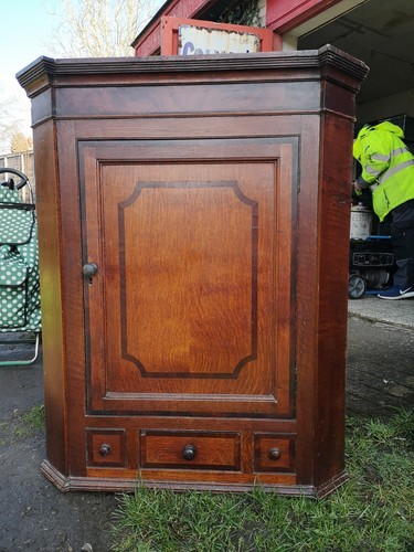 Corner cupboard 19th - corner,