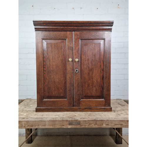 Georgian oak wall - oak,