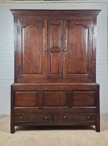 Georgian oak livery cupboard - georgian, livery cupboard
