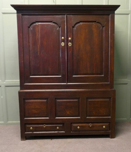 Spacious georgian oak - spacious,